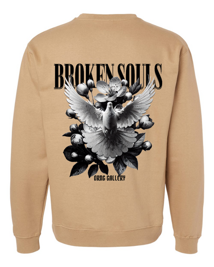 Dove & Blossom Free Spirit Crewneck Beige